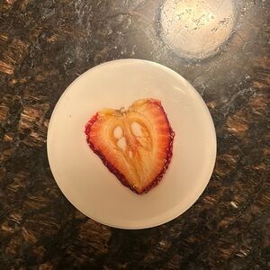 Decorative Strawberry Slice Coaster (free with bundle)